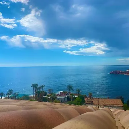 Apartamento La Belle Vue-charming Duplex With Sea View, 50 Meters From And Private Parking *